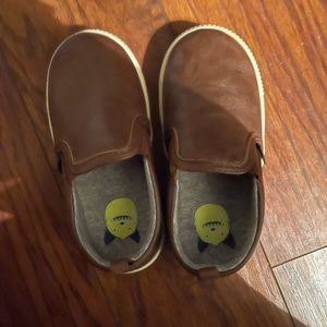 Carters brown dress shoes